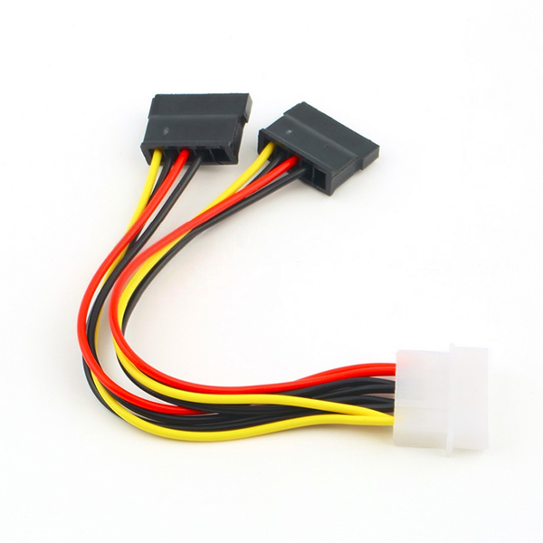 Convertitore SATA IDE Adattatore Con Alimentazione 15 Pin A 4 Pin
